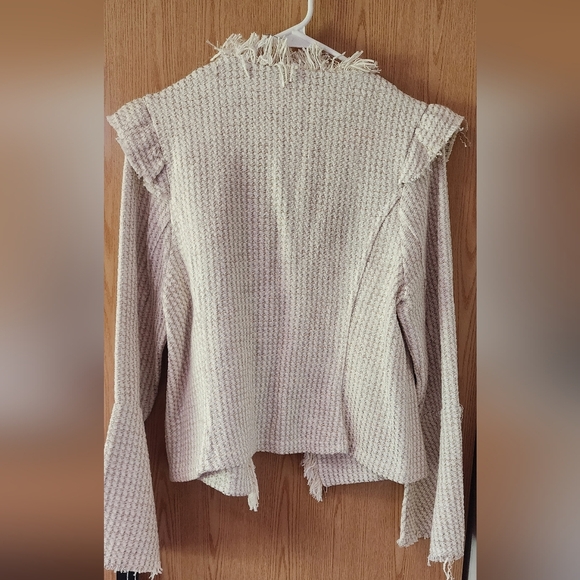 INC International Concepts Cream Cropped Cardigan Sweater - Picture 4 of 7